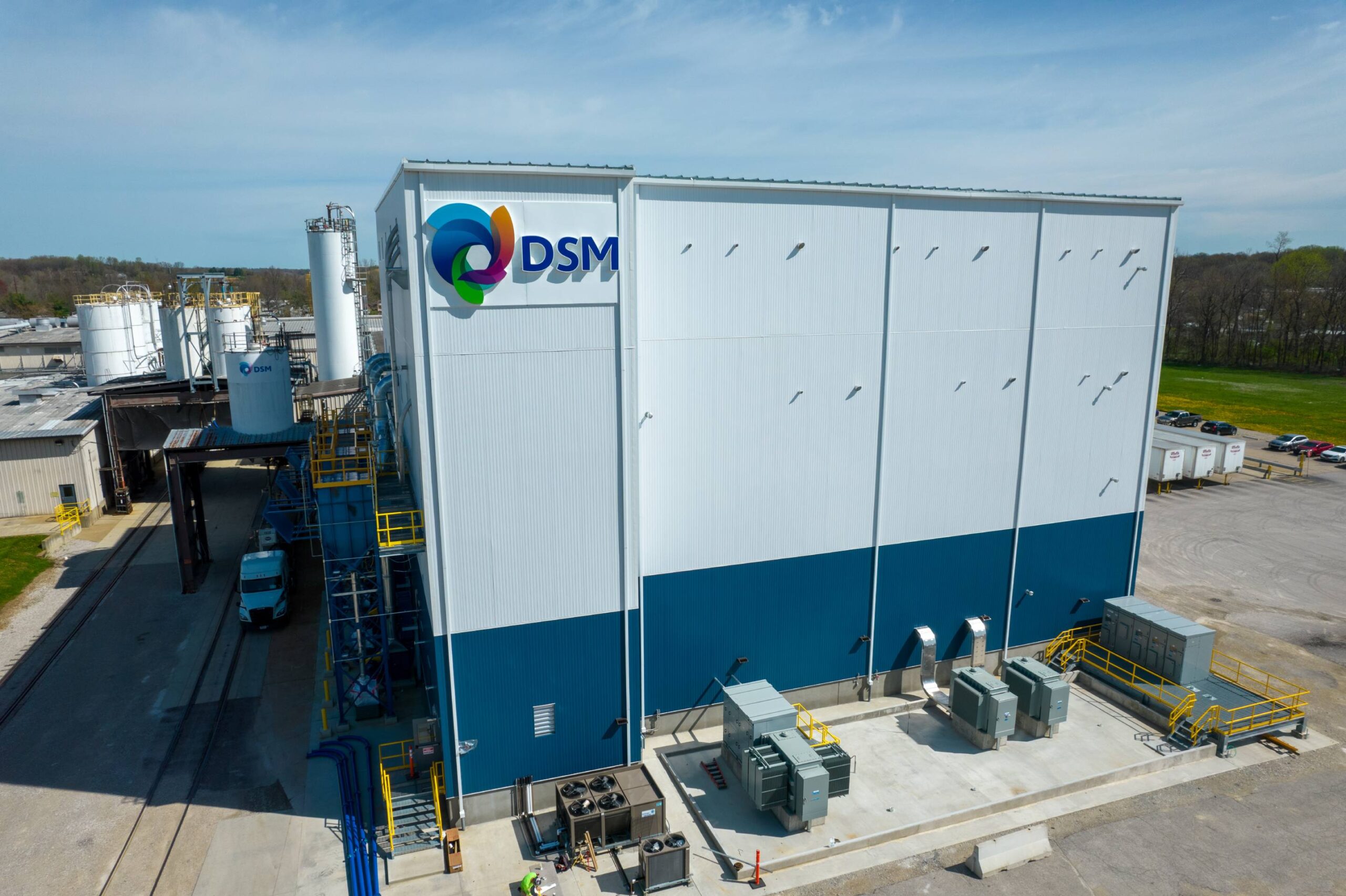 DSM Engineering Materials Invests in Evansville Facility; Celebrates